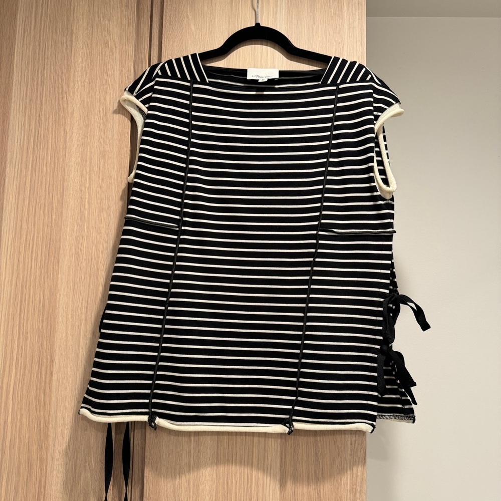 3.1 Philip Women  Lim Striped Top - L. Black and white, soft and stretchy